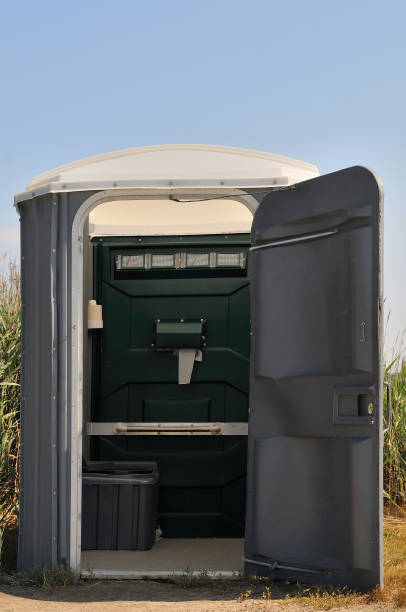 Best Wedding porta potty rental  in Aberdeen, MS